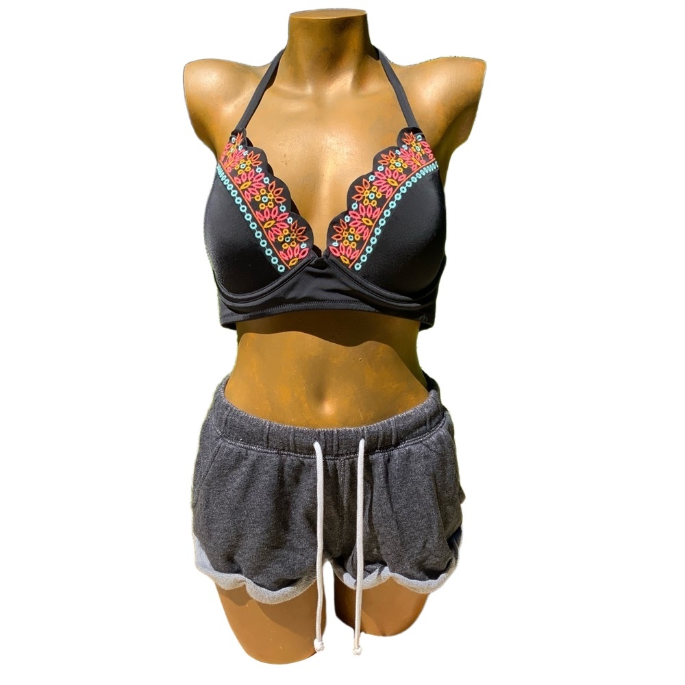 Shade & Shore Black Strappy Embroidered Bikini Top